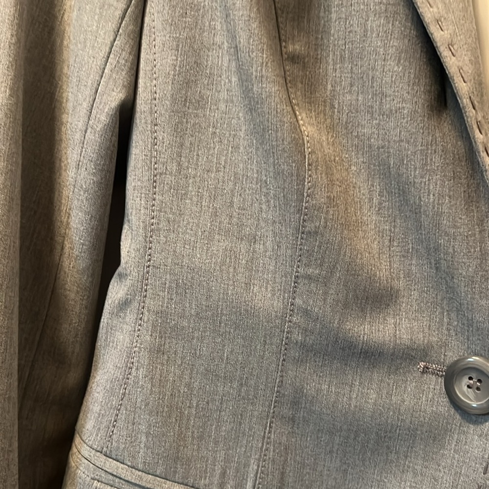 Bebe Grey Whip-stitched Blazer - Picture 4 of 8